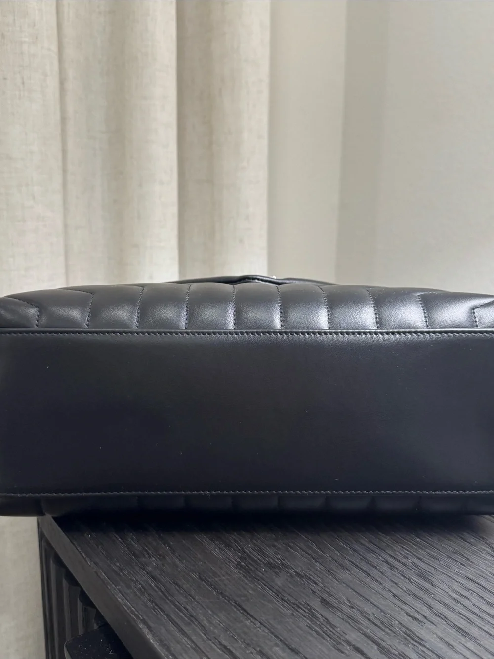 Saint Laurent YSL Loulou Medium Shoulder Bag Quilted Leather Black - Picture 5 of 9
